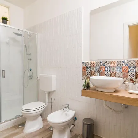 Giu Al Centro Bed & Breakfast Neapol