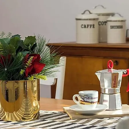 Giu Al Centro Bed & Breakfast Naples