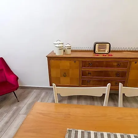 Giu Al Centro Naples