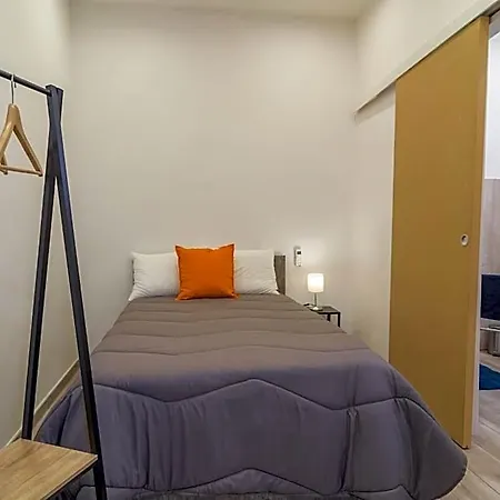Giu Al Centro Bed & Breakfast Naples