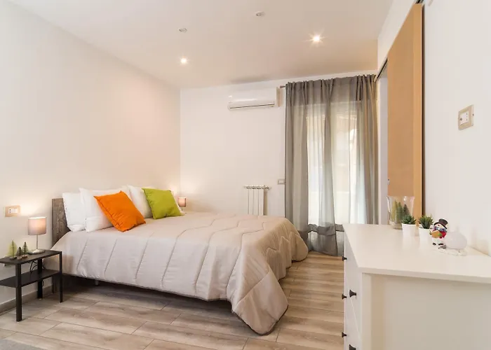 Giu Al Centro Nápoly