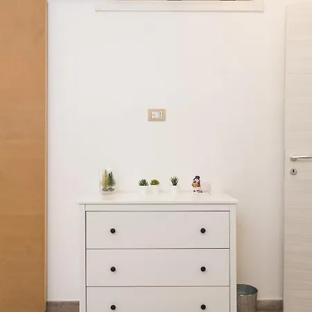 לינה וארוחת בוקר Giu Al Centro 3*