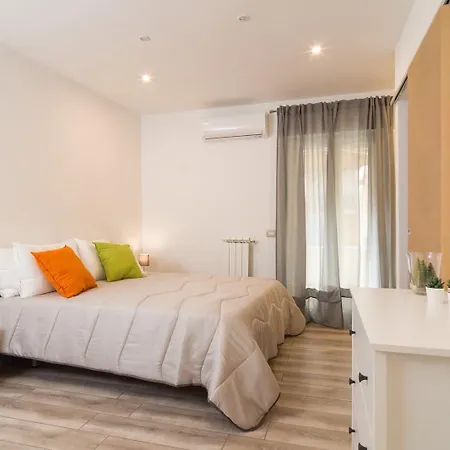 Giu Al Centro ナポリ