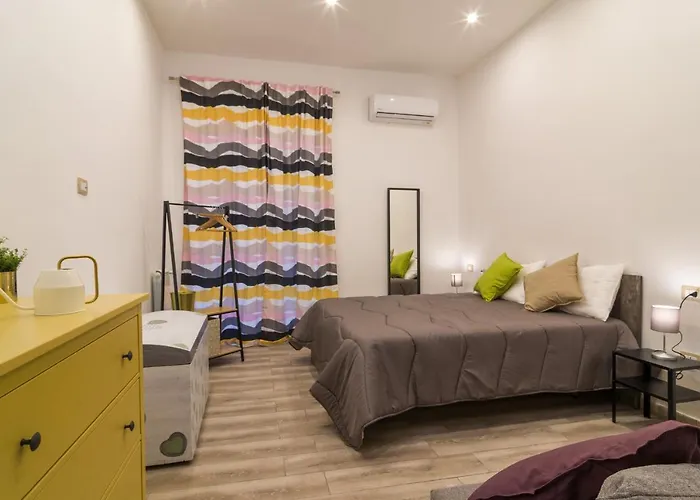 Giu Al Centro Bed and Breakfast 3*